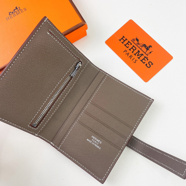 【HERMES】エルメス スーパーコピー ニュー・Hパッサン ショートウォレット エレファントグレー（H085779CK18）
