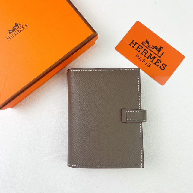 【HERMES】エルメス スーパーコピー ニュー・Hパッサン ショートウォレット エレファントグレー（H085779CK18）
