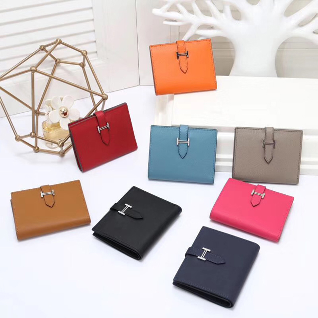 【HERMES】エルメス スーパーコピー ベアン ショートウォレット ゴールド（H039790CK37）