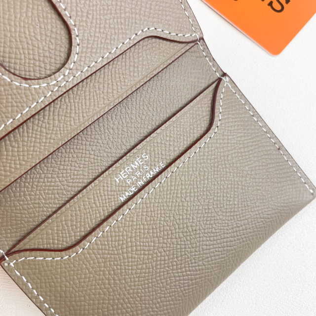 【HERMES】エルメス スーパーコピー R.M.S カードホルダー エトゥープ（H084335CKAG）