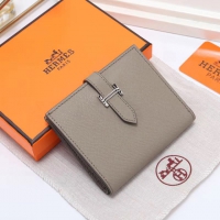 【HERMES】エルメス スーパーコピー ベアン ショートウォレット エトゥープ（H084817CK18）