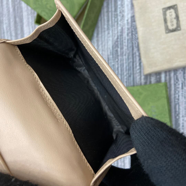 【GUCCI】グッチ 790067 ダブルG カードケース 名刺入れ ライトベージュ