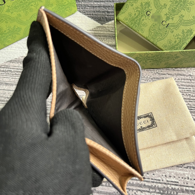 【GUCCI】グッチ 658610 ダブルG ミニウォレット ベージュ＆ホワイト