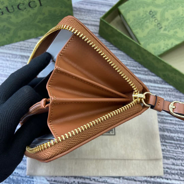 【GUCCI】グッチ 819122〔GGエンブレム〕ジップアラウンドウォレット ベージュ＆ブラウン