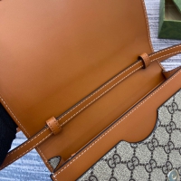 【GUCCI】グッチ 820688〔GGエンブレム〕レザーストラップ ウォレット ベージュ＆ブラウン 