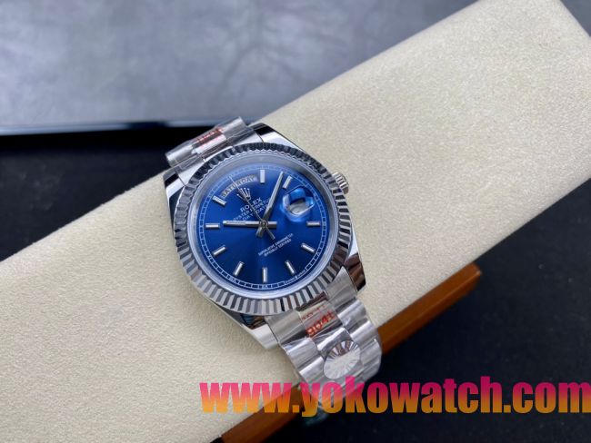 ロレックスコピー デイデイト（Day-Date）40mm 228239“ブルー文字盤・インデックス＋サタデー表示・904Lステンレス仕様” ユニセックスモデル