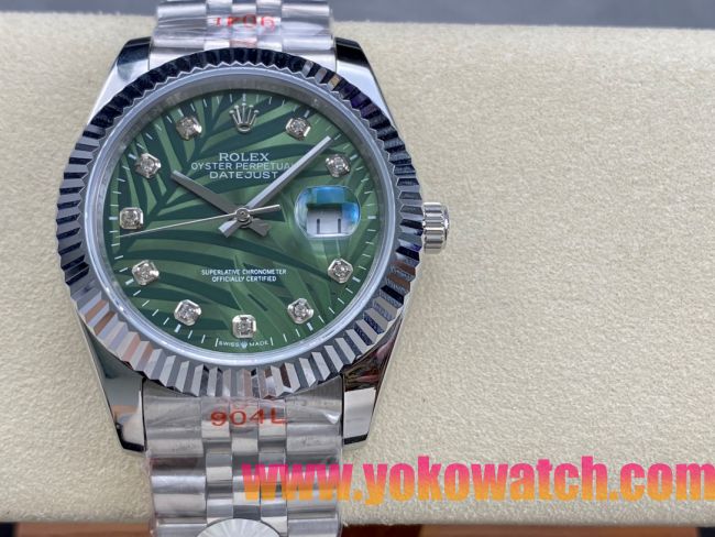 ロレックスコピー デイトジャスト 41mm 126234“グリーン・パームリーフ文字盤・ダイヤモンドインデックス＋三角坑紋ベゼル（リングコマンド機能搭載）＋双頭粒ブレスレット” メンズ専用モデル