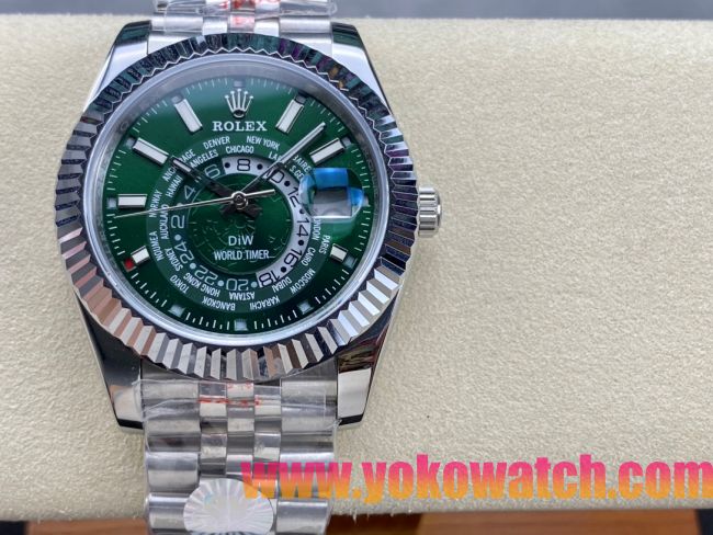ロレックスコピー スカイウォーカー（Sky-Dweller）42mm 326935“グリーン文字盤・世界時計機能搭載リングコマンドベゼル＋ブレスレット” メンズ専用モデル