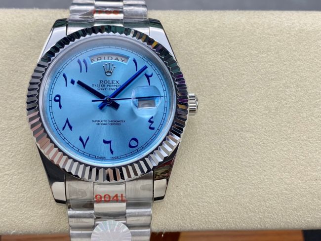 ロレックスコピー デイデイト（Day-Date）40mm 228206“ミッドナイトブルー文字盤・アラビア数字インデックス＋リングコマンド機能搭載三角坑紋ベゼル（光圈）＋ブレスレット” メンズ専用モデル