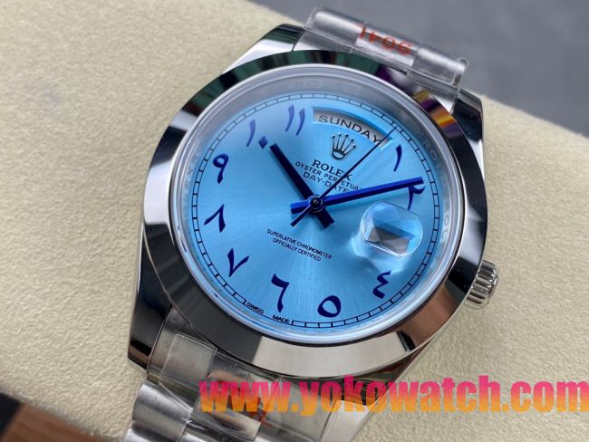 ロレックスコピー デイデイト（Day-Date）40mm 228206“スカイブルー文字盤・アラビア数字インデックス＋リングコマンド機能搭載三角坑紋ベゼル（光圈）＋ブレスレット” メンズ専用モデル