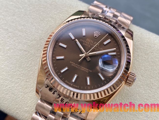 ロレックスコピー デイトジャスト（Datejust）36mm 126200“ブラウン文字盤・バトンインデックス＋リングコマンド機能搭載三角坑紋ベゼル＋ブレスレット” メンズ専用モデル