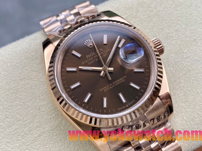 ロレックスコピー デイトジャスト（Datejust）36mm 126200“ブラウン文字盤・バトンインデックス＋リングコマンド機能搭載三角坑紋ベゼル＋ブレスレット” メンズ専用モデル