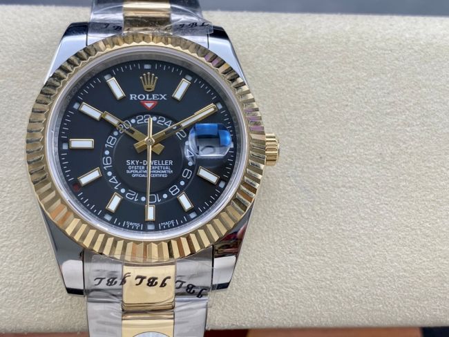 ロレックスコピー スカイ・デューラー 326138（Sky-Dweller）42mm “ブラック・ダイヤル・ゴールド・インデックス＋リングコマンド機能搭載三角坑紋ベゼル＋オイスターブレスレット” レディース専用モデル 