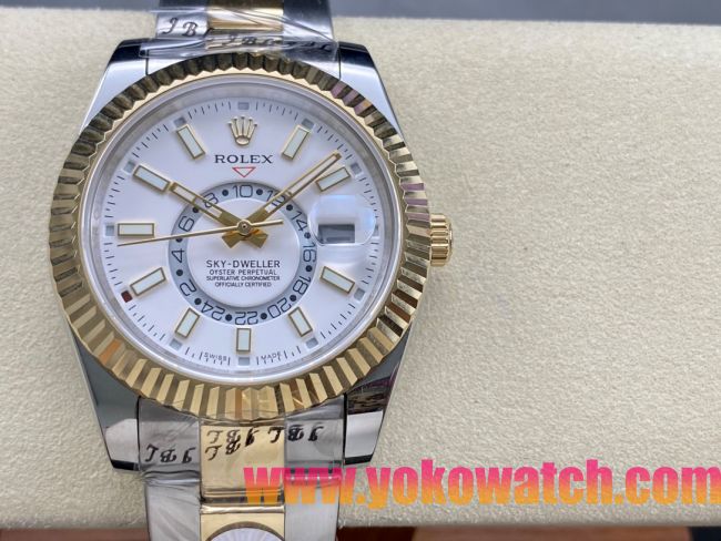 ロレックスコピー スカイ・デューラー（Sky-Dweller）42mm “ホワイト・ダイヤル・ゴールド・インデックス＋リングコマンド機能搭載三角坑紋ベゼル＋オイスターブレスレット” レディース専用モデル