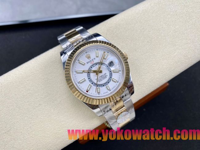 ロレックスコピー スカイ・デューラー（Sky-Dweller）42mm “ホワイト・ダイヤル・ゴールド・インデックス＋リングコマンド機能搭載三角坑紋ベゼル＋オイスターブレスレット” レディース専用モデル