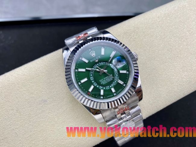 ロレックスコピー スカイ・デューラー（Sky-Dweller）42mm 326138“グリーン・ダイヤル・シルバー・インデックス＋リングコマンド機能搭載三角坑紋ベゼル＋オイスターブレスレット” レディース専用モデル