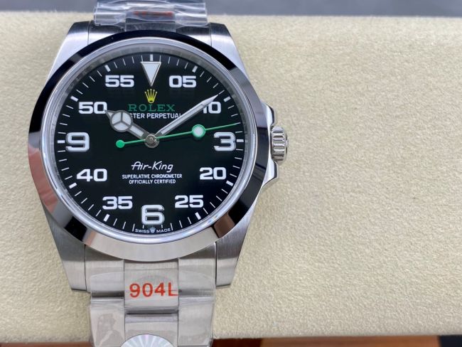 ロレックスコピー エアキング（Air-King）40mm 126900“ブラック・ダイヤル＋グリーン・セコンドハンド＋オイスターブレスレット” レディース専用モデル