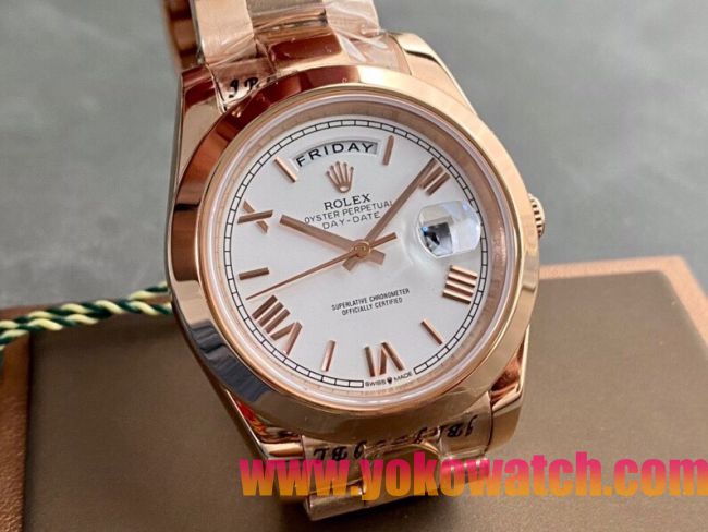 ロレックスコピー デイデイト（Day-Date）41mm 228238“ホワイト・ダイヤル＋ローズゴールドインデックス＋イエローゴールドケース＋オysterブレスレット” レディース専用モデル