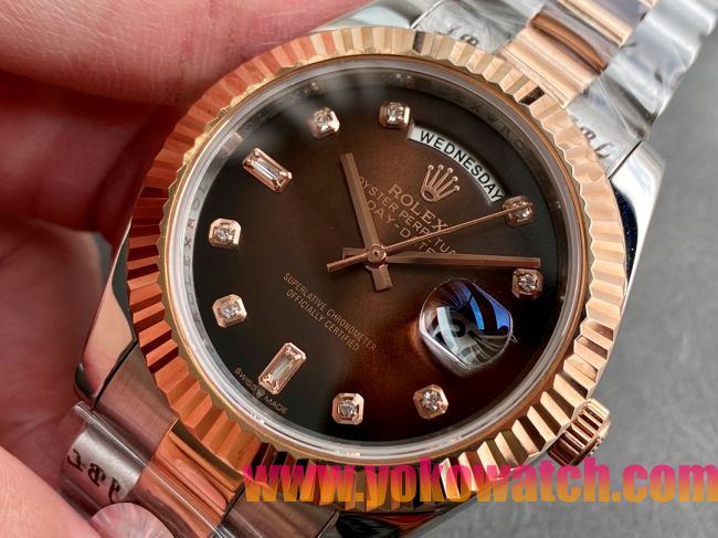 ロレックスコピー デイデイト（Day-Date）41mm 228238“ブラック・ダイヤル＋ダイヤモンド＆ローズゴールドインデックス＋イエローゴールドベゼル＋ステンレスブレスレット” レディース専用モデル