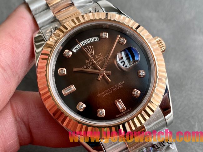 ロレックスコピー デイデイト（Day-Date）41mm 228238“ブラック・ダイヤル＋ダイヤモンド＆ローズゴールドインデックス＋イエローゴールドベゼル＋ステンレスブレスレット” レディース専用モデル