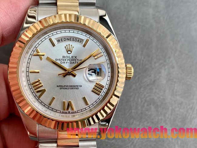 ロレックスコピー デイデイト（Day-Date）41mm 228238“シルバー・ダイヤル＋ゴールドインデックス＋イエローゴールドベゼル＋ステンレスブレスレット” レディース専用モデル