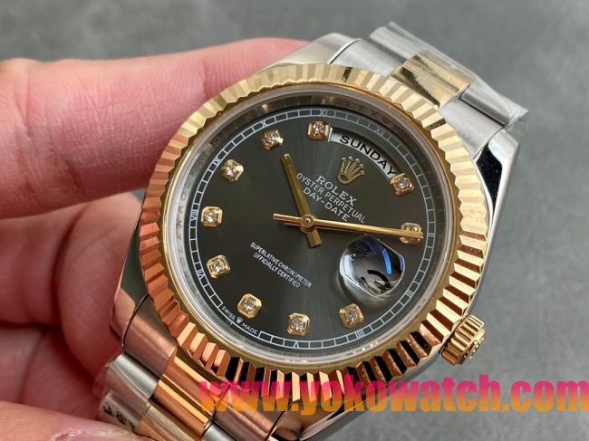 ロレックスコピー デイデイト（Day-Date）41mm 228235“ブラック・ダイヤル＋ダイヤモンドインデックス＋ゴールドベゼル＋ステンレスブレスレット” レディース専用モデル