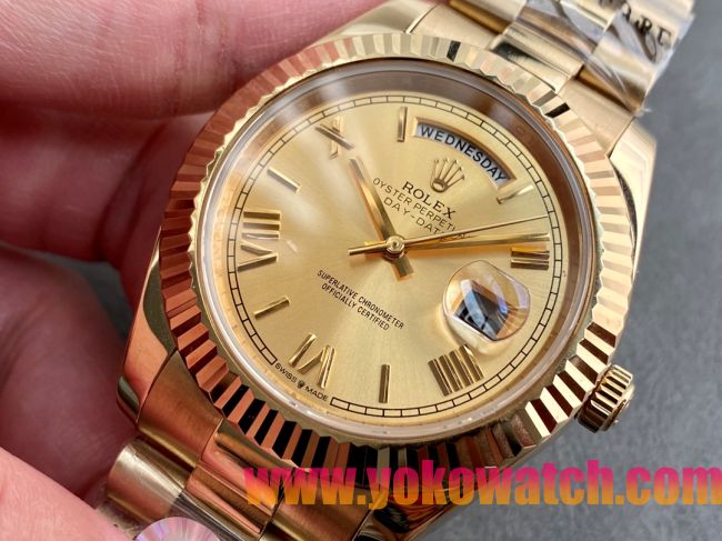 ロレックスコピー デイデイト（Day-Date）41mm 228235“ゴールド・ダイヤル＋バーインデックス＋ゴールドベゼル＋ゴールドブレスレット” レディース専用モデル