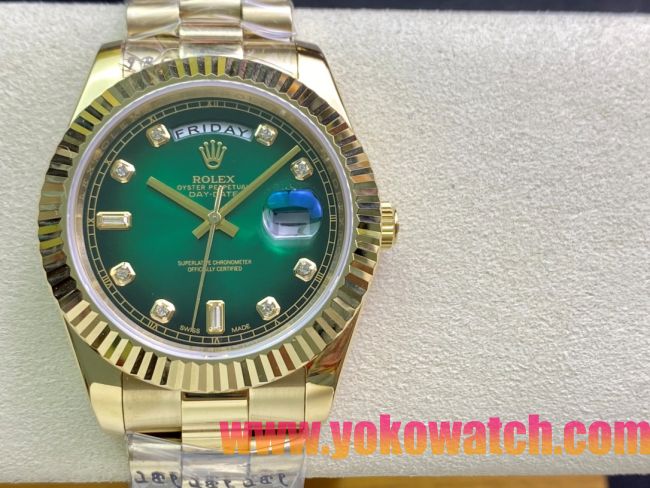 ロレックスコピー デイデイト（Day-Date）41mm 228235“グリーン・ダイヤル＋ダイヤモンド＆バーインデックス＋ゴールドベゼル＋ゴールドブレスレット” レディース専用モデル