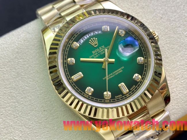 ロレックスコピー デイデイト（Day-Date）41mm 228235“グリーン・ダイヤル＋ダイヤモンド＆バーインデックス＋ゴールドベゼル＋ゴールドブレスレット” レディース専用モデル