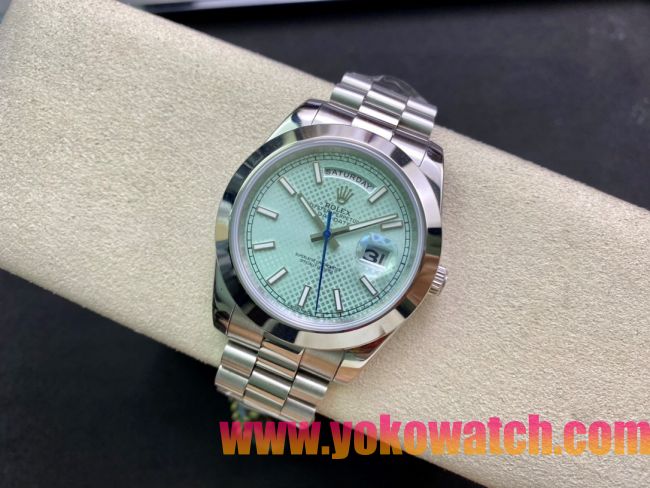 ロレックスコピー デイデイト（Day-Date）41mm 228232“グリーン・ダイヤル＋バーインデックス＋ステンレスベゼル＋ステンレスブレスレット” レディース専用モデル