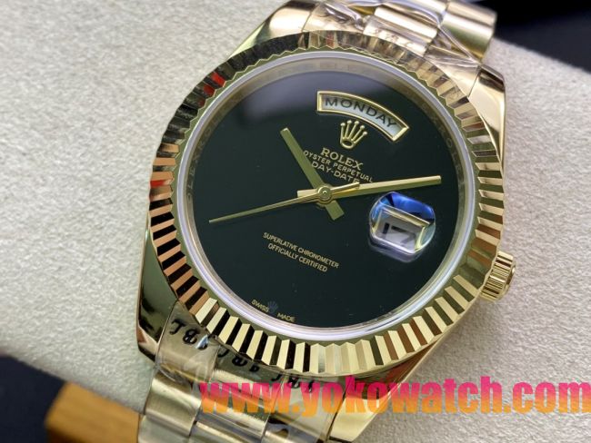 ロレックスコピー デイデイト（Day-Date）41mm 228235R“グリーン・ダイヤル＋バーインデックス＋イエローゴールドベゼル＋ステンレスブレスレット” レディース専用モデル