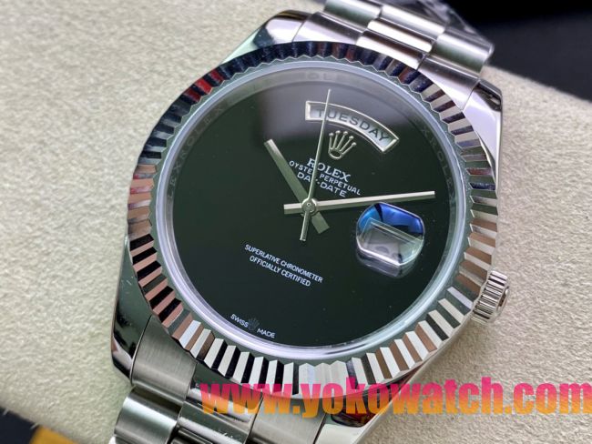 ロレックスコピー デイデイト（Day-Date）41mm 228232“グリーン・ダイヤル＋バーインデックス＋ステンレスベゼル＋ステンレスブレスレット” レディース専用モデル