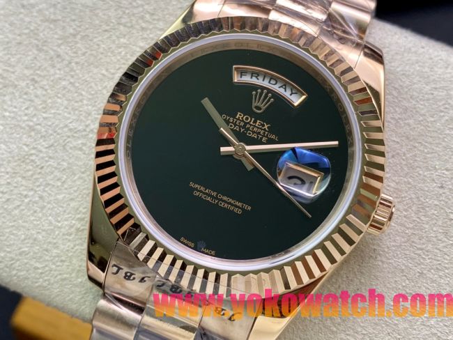 ロレックスコピー デイデイト（Day-Date）41mm 228235R“グリーン・ダイヤル＋バーインデックス＋イエローゴールドベゼル＋ステンレスブレスレット” レディース専用モデル