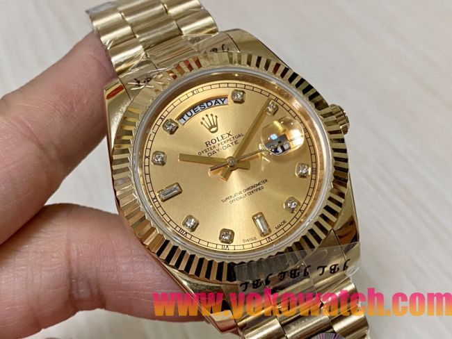 ロレックスコピー デイデイト（Day-Date）41mm 228235R“ゴールド・ダイヤル＋ダイヤモンドインデックス＋イエローゴールドベゼル＋ステンレスブレスレット” レディース専用モデル