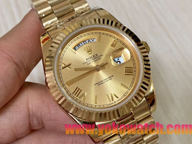ロレックスコピー デイデイト（Day-Date）41mm 228235R“ゴールド・ダイヤル＋ローマ数字インデックス＋イエローゴールドベゼル＋ステンレスブレスレット” レディース専用モデル