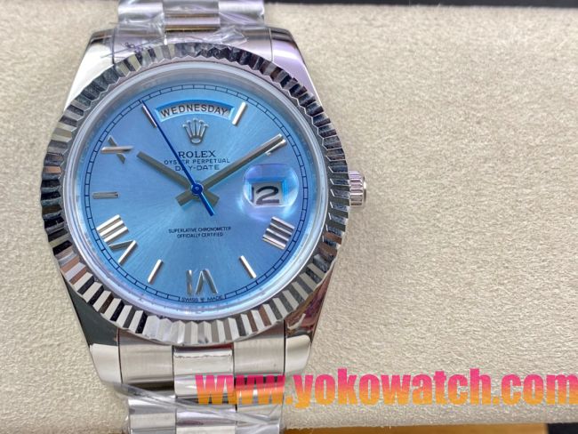ロレックスコピー デイデイト（Day-Date）41mm 228232“ブルー・ダイヤル＋ローマ数字インデックス＋ステンレスベゼル＋ステンレスブレスレット” レディース専用モデル