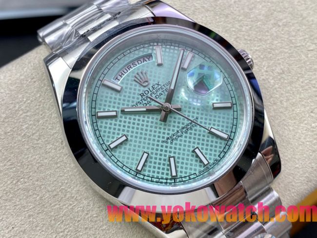 ロレックスコピー デイデイト（Day-Date）41mm 228232“パープル・ダイヤル＋バーインデックス＋ステンレスベゼル＋ステンレスブレスレット” レディース専用モデル
