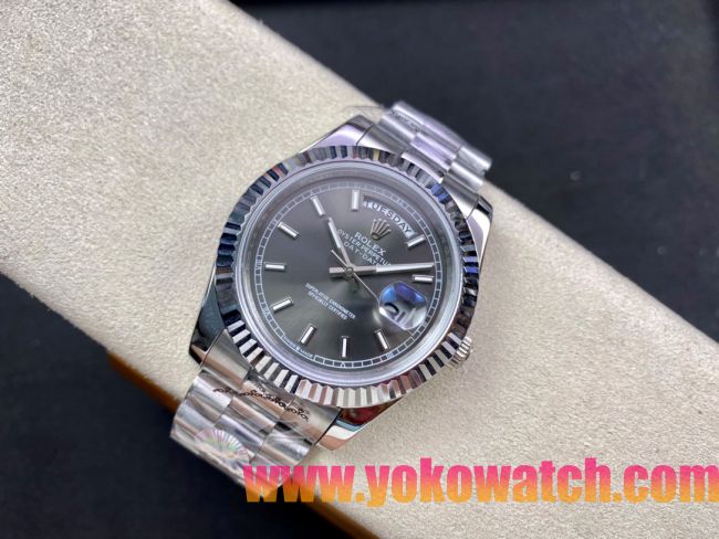 ロレックスコピー デイデイト（Day-Date）41mm 228232“ダークグレー・ダイヤル＋バーインデックス＋ステンレスベゼル＋ステンレスブレスレット” レディース専用モデル