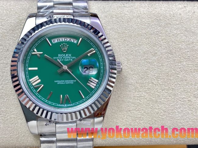 ロレックスコピー デイデイト（Day-Date）41mm 228232“グリーン・ダイヤル＋ローマ数字インデックス＋ステンレスベゼル＋ステンレスブレスレット” レディース専用モデル