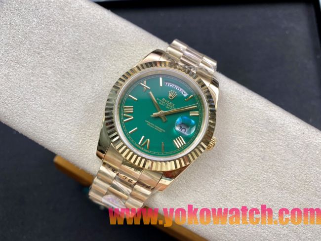 ロレックスコピー デイデイト（Day-Date）41mm 228235“グリーン・ダイヤル＋ローマ数字インデックス＋イエローゴールドベゼル＋イエローゴールドブレスレット” レディース専用モデル