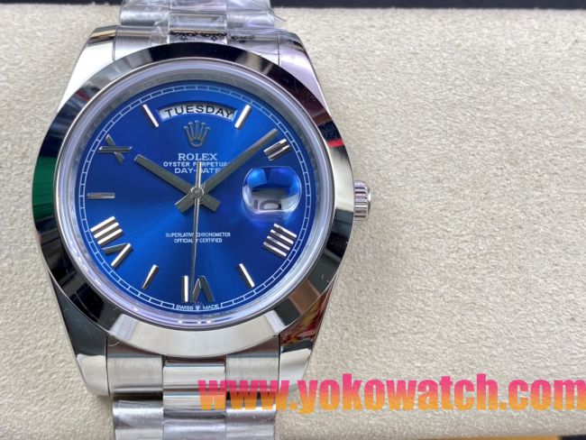 ロレックスコピー デイデイト（Day-Date）41mm 228235“ブルー・ダイヤル＋ローマ数字インデックス＋シルバーベゼル＋ステンレスブレスレット” レディース専用モデル