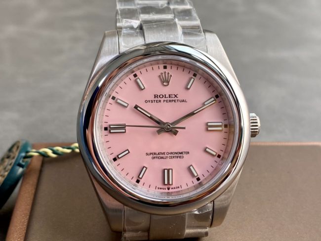 ロレックスコピー オイスター・パーペチュアル（Oyster Perpetual）41mm 126000“ピンク・ダイヤル＋バーインデックス＋ポリッシュベゼル＋316Lスチールブレスレット” レディース専用モデル