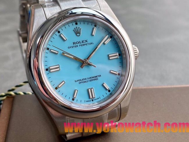ロレックスコピー パーペチュアル（Oyster Perpetual）41mm 126000“スカイブルー・ダイヤル＋バーインデックス＋ポリッシュベゼル＋316Lスチールブレスレット” レディース専用モデル