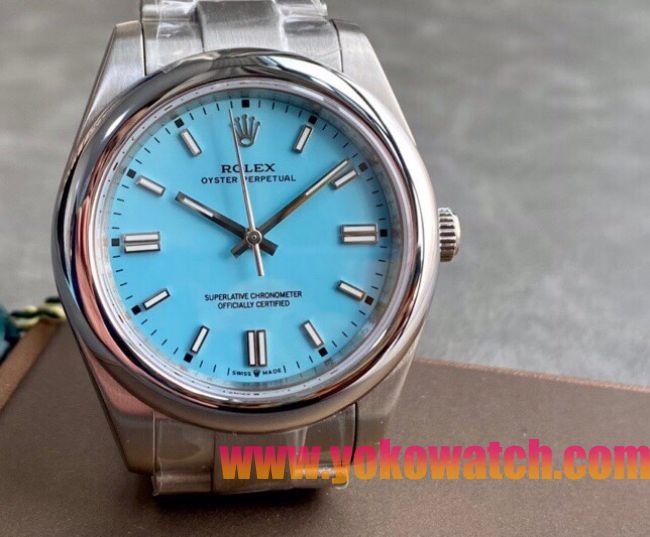 ロレックスコピー パーペチュアル（Oyster Perpetual）41mm 126000“スカイブルー・ダイヤル＋バーインデックス＋ポリッシュベゼル＋316Lスチールブレスレット” レディース専用モデル
