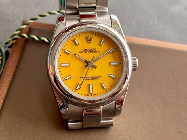 ロレックスコピー オイスター・パーペチュアル（Oyster Perpetual）31mm 277200“イエロー・ダイヤル＋シルバー・バーインデックス＋ポリッシュベゼル＋316Lスチールブレスレット” レディース専用モデル