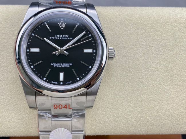 ロレックスコピー オイスター・パーペチュアル（Oyster Perpetual）41mm 124300“ブラック・ダイヤル＋シルバー・バーインデックス＋ポリッシュベゼル＋316Lスチールブレスレット” メンズ専用モデル