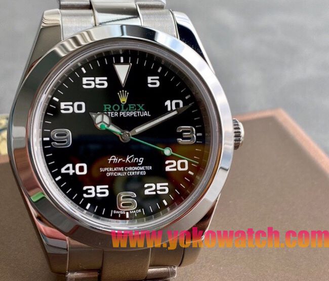 ロレックスコピー エア・キング（Air-King）41mm 126900“ブラック・ダイヤル＋ホワイト・アラビア数字インデックス＋ポリッシュベゼル＋316Lスチールブレスレット” メンズ専用モデル