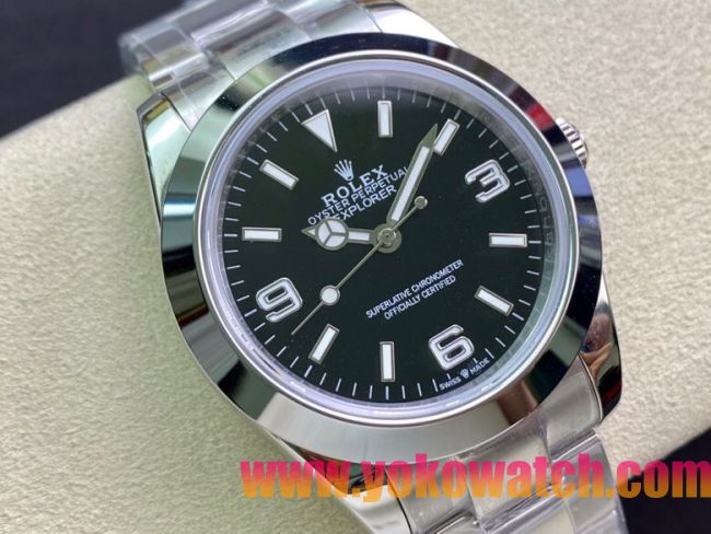 ロレックスコピー エクスプローラー（Oyster Perpetual Explorer）41mm 214270“ブラック・ダイヤル＋シルバー・アラビア数字インデックス＋ポリッシュベゼル＋316Lスチールブレスレット” メンズ専用モデル
