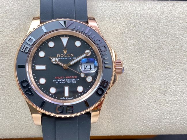 ロレックスコピー ヤット・マスター（Yacht-Master）40mm 126655RBR“ブラック・ダイヤル＋ローズゴールドケース＋セラミックベゼル＋ラバーブレスレット” メンズ専用モデル