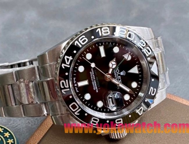 ロレックスコピー グリーンリッチ（GMT-Master II）40mm 126710BLNR“ブラック・ダイヤル＋ステンレスケース＋アルミニウムベゼル＋オイスターブレスレット” メンズ専用モデル
